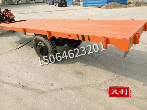 平板拖車(chē)廠家介紹其應(yīng)用注意事項(xiàng)