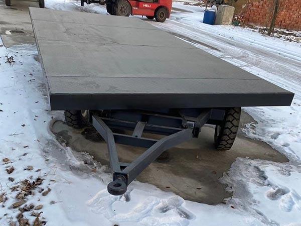 如何保養(yǎng)平板拖車(chē)？